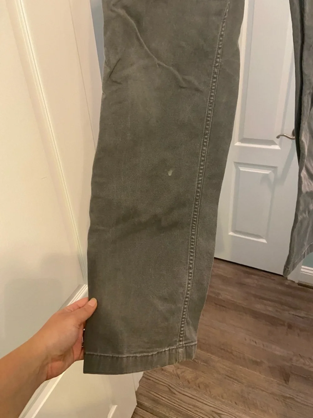 Carhartt Men's Relaxed Straight Rigby Pants in Gray